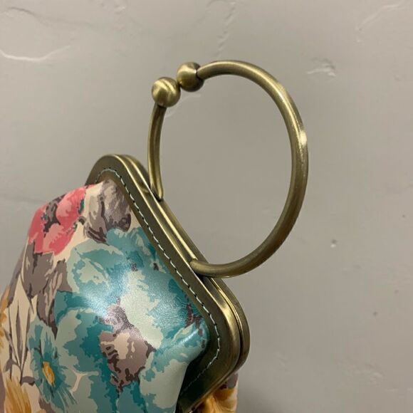 Handsewn Vintage Style Genuine Leather Floral Print Kiss lock Wristlet/Crossbody - Picture 13 of 15